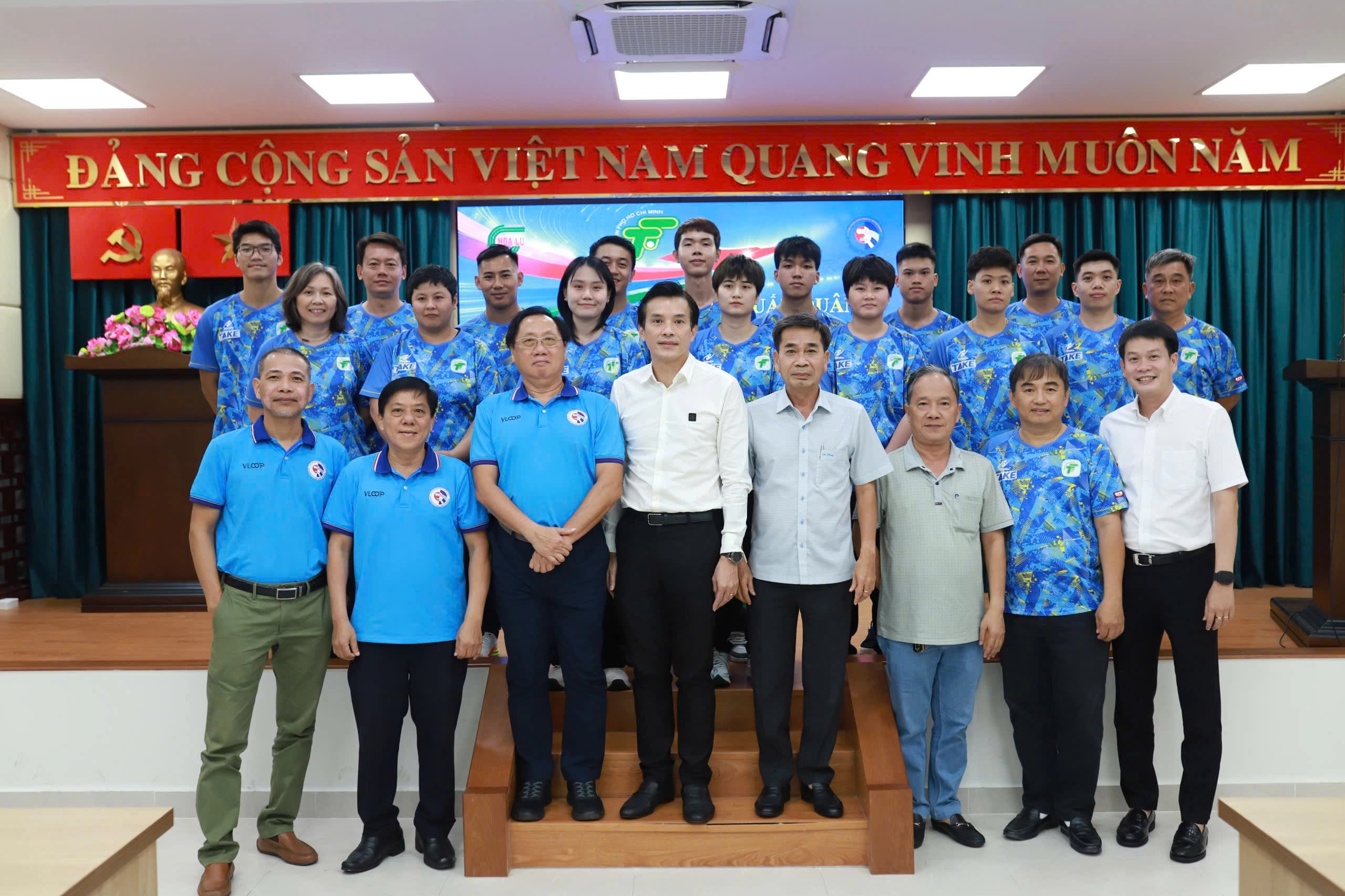 LỄ RA QUÂN DỰ ĐẠI HỘI THỂ THAO TOÀN QUỐC LẦN THỨ 10 - MÔN BÓNG BÀN
